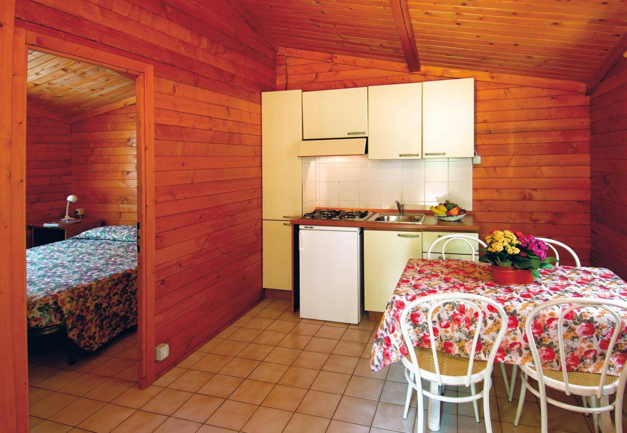 Villaggio Camping Spiaggia Del Riso Вилласимиус Номер фото