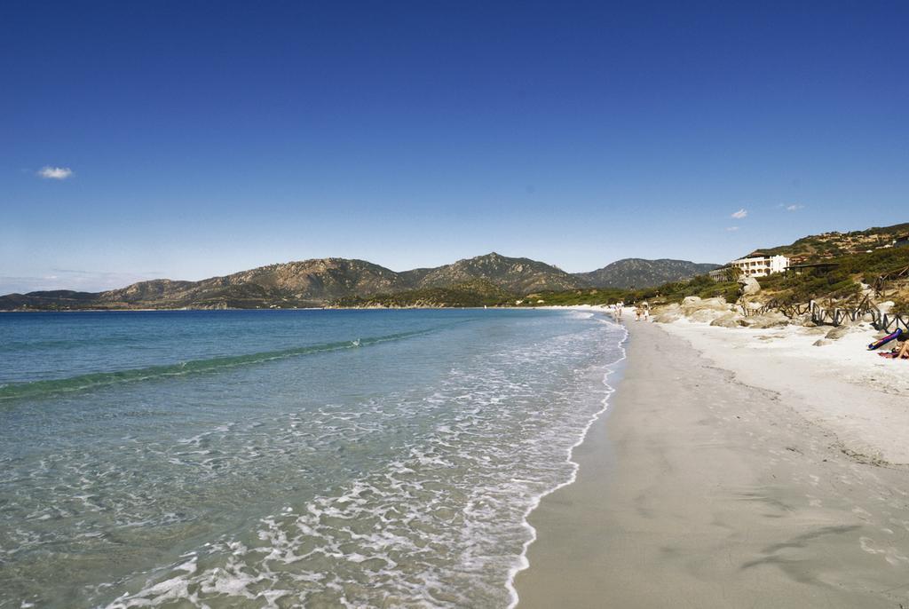 Villaggio Camping Spiaggia Del Riso Вилласимиус Экстерьер фото